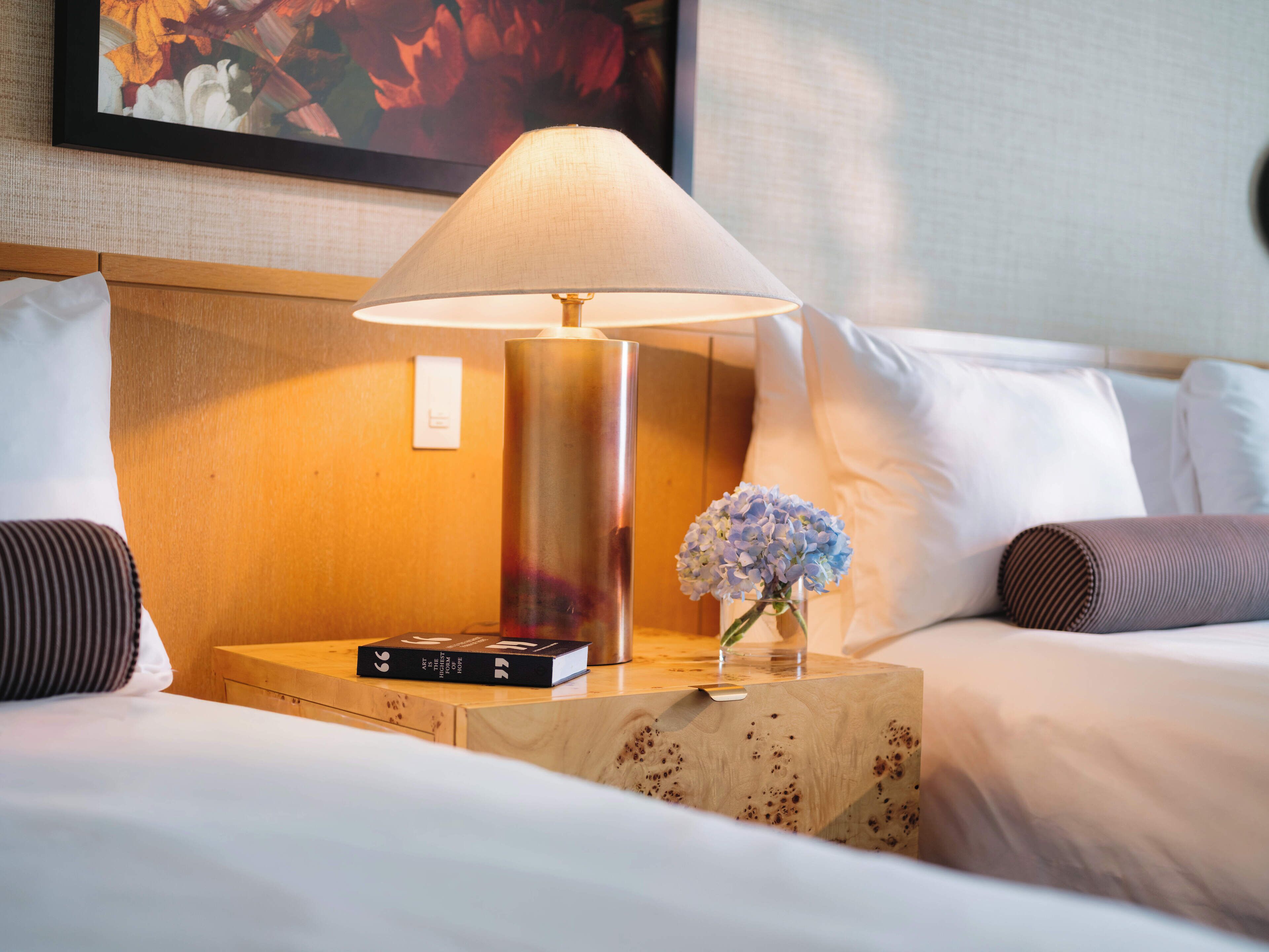 Premium bedding, down comforters, minibar, in-room safe