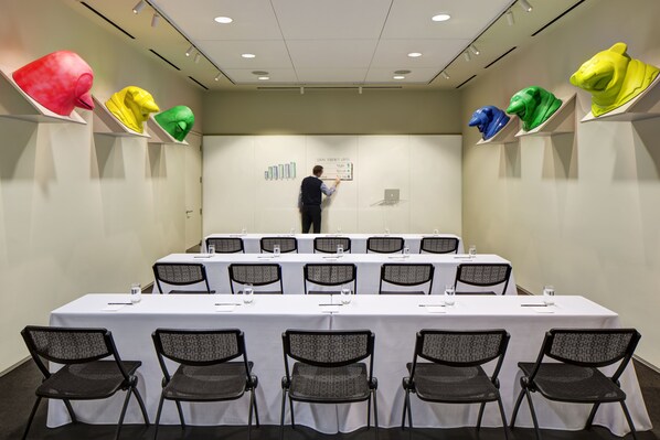 สถานที่จัดงานประชุม