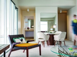 Premium bedding, down duvets, minibar, in-room safe