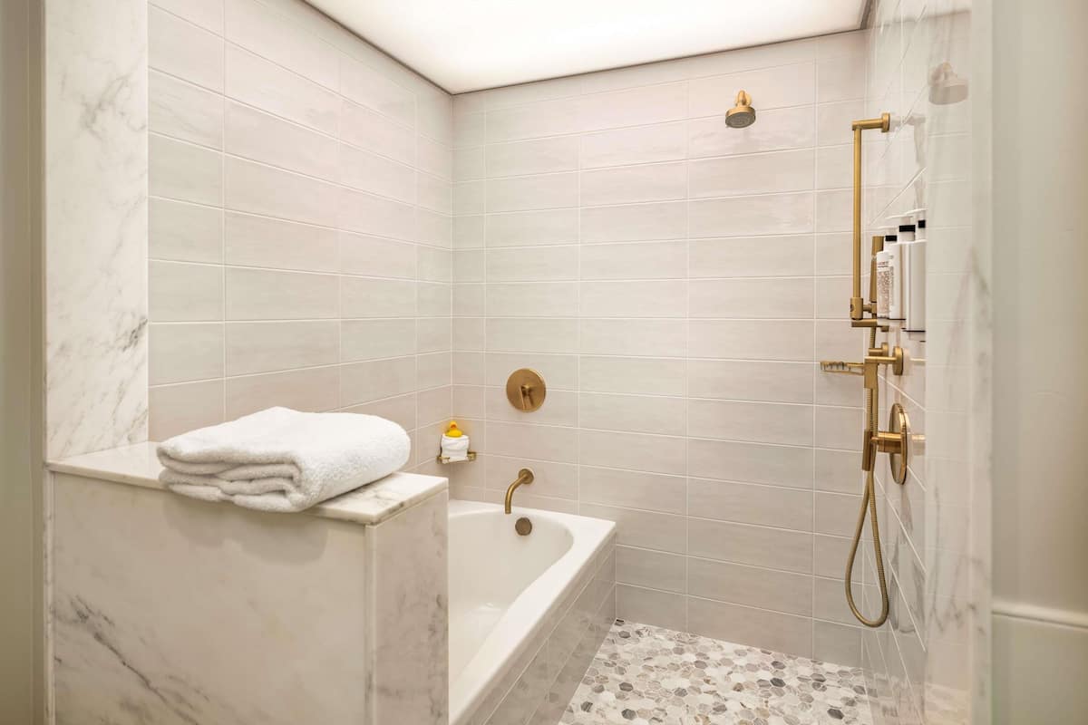 Premium bedding, down duvets, minibar, in-room safe