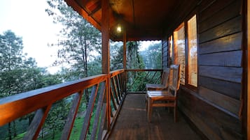 Tree House | Balcony