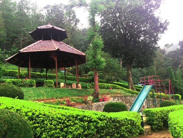 Children's play area - outdoor