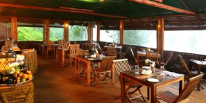 Restaurant - Nature Zone Jungle Resort (Devikolam)
