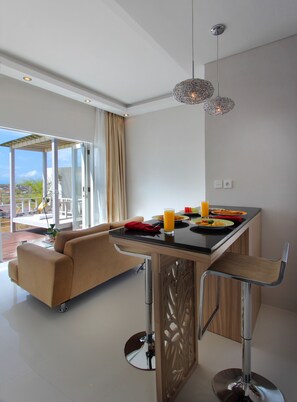In-room dining - Paradise Loft Villas (Nusa Dua)