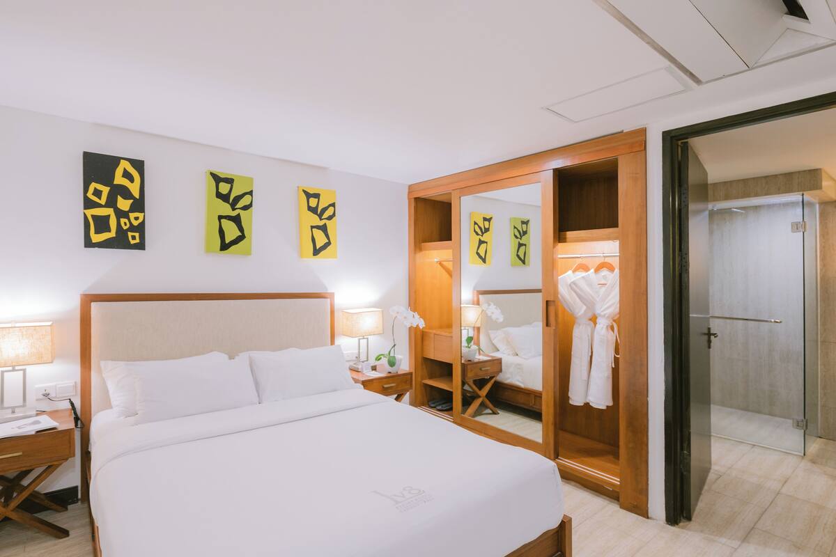 套房, 2 間臥室 (with Pool) | 客房內保險箱、遮光布/窗簾、熨斗/熨衣板、無線上網