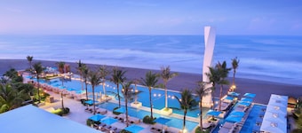 Lv8 Resort Hotel