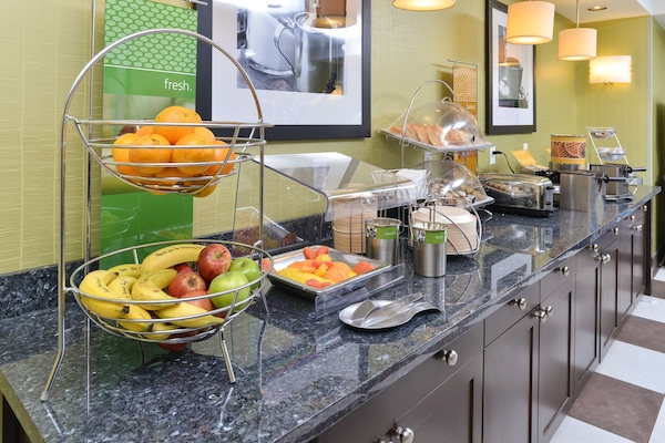 Free daily on-the-go breakfast