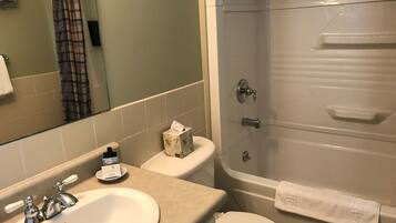 Bathroom | Free toiletries, hair dryer, towels
