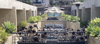 14 West Hotel