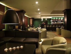 3 bars/lounges - Grand Hotel Bellevue (Vysoké Tatry)