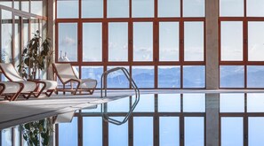 Indoor pool - Grand Hotel Bellevue (Vysoké Tatry)