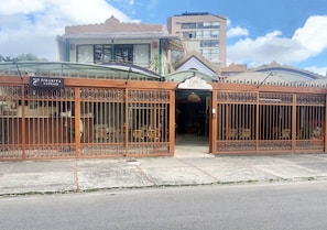 Front of property - Indian Palace (Bogotá)