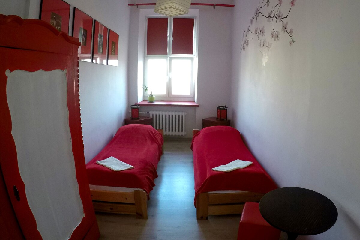 Basic Double Room | In-room safe, soundproofing, free WiFi, bed sheets