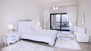 Deluxe Apartment, 1 Bedroom, City View | 1 bedroom, premium bedding, down duvets, in-room safe - Palm Jumeirah North/South Residence (Dubai)