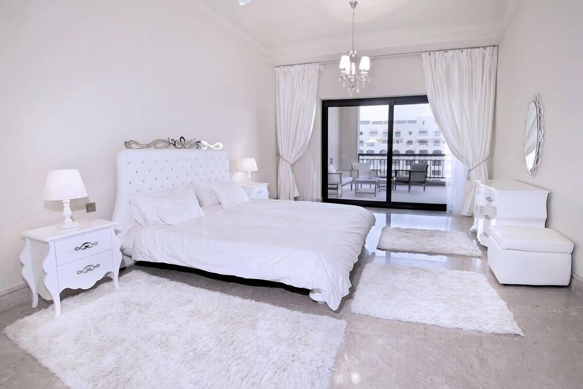 Deluxe Apartment, 1 Bedroom, City View | 1 bedroom, premium bedding, down duvets, in-room safe