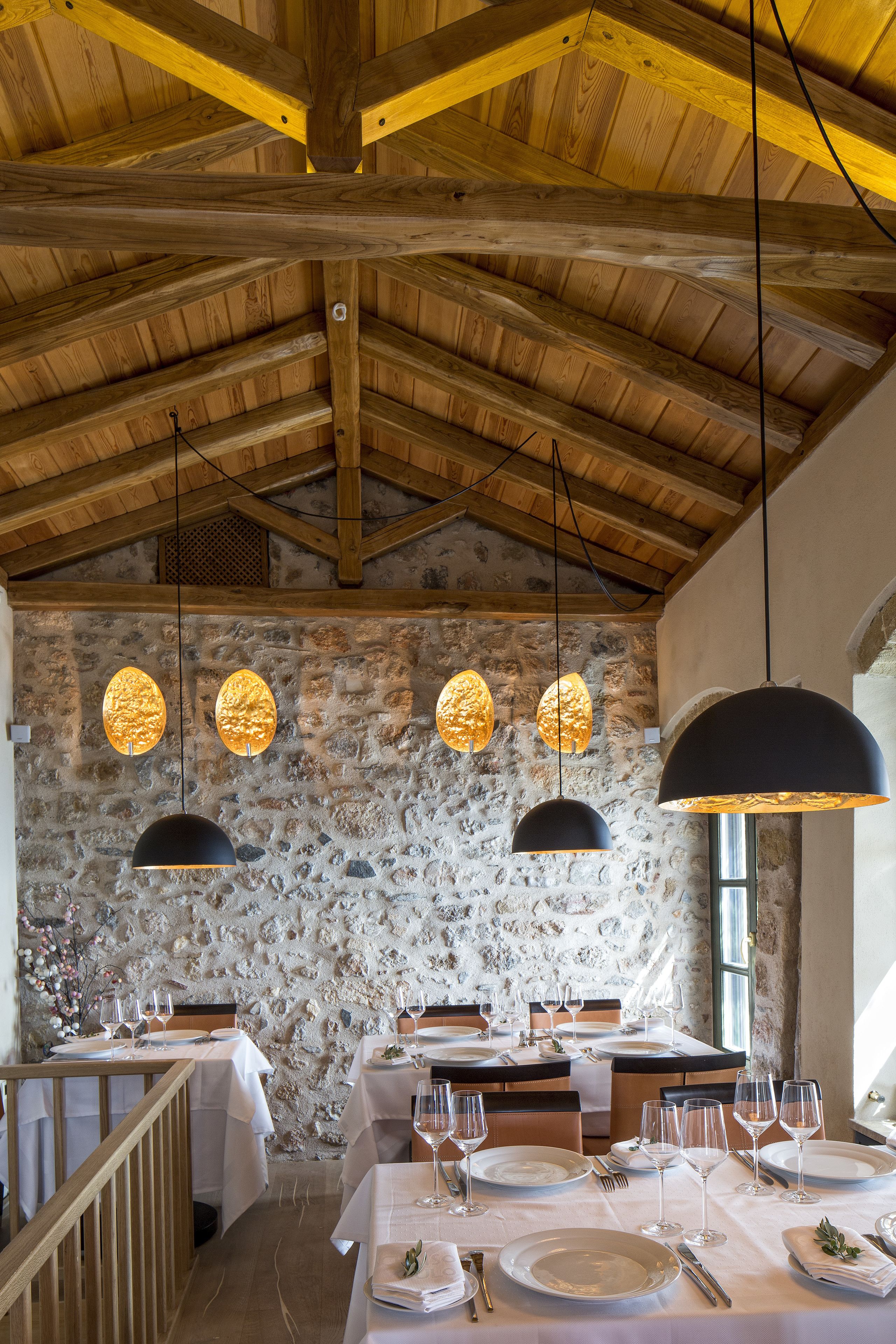 breakfast and lunch served, greek cuisine