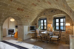 Superior Suite, Balcony, Sea View | Premium bedding, minibar, in-room safe, desk