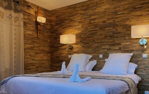 ملاءات من القطن المصري وأغطية فراش متميزة وأسرّة سليكت كومفورت