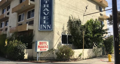 Bellflower Travel Inn