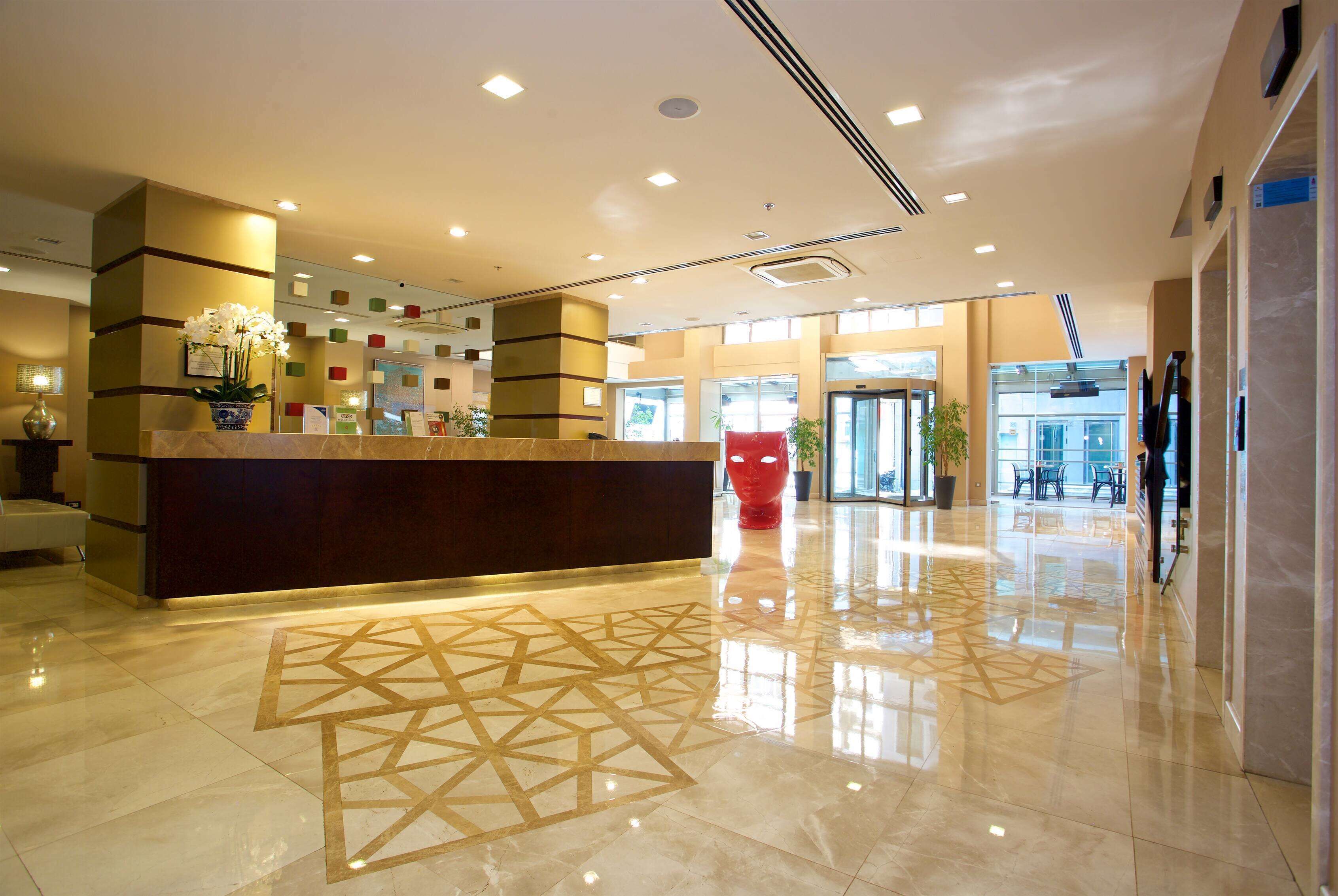 Foto - Ramada by Wyndham Istanbul Taksim