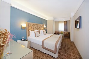 Superior Room, 2 Twin Beds | Premium bedding, minibar, in-room safe, desk - Ramada by Wyndham Istanbul Taksim (Istanbul)