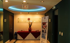 Meeting facility