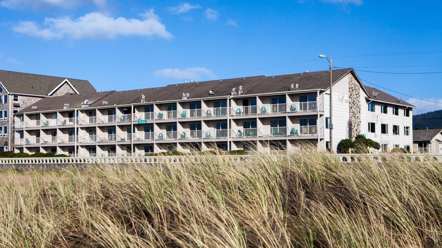 Hi-Tide Oceanfront Inn