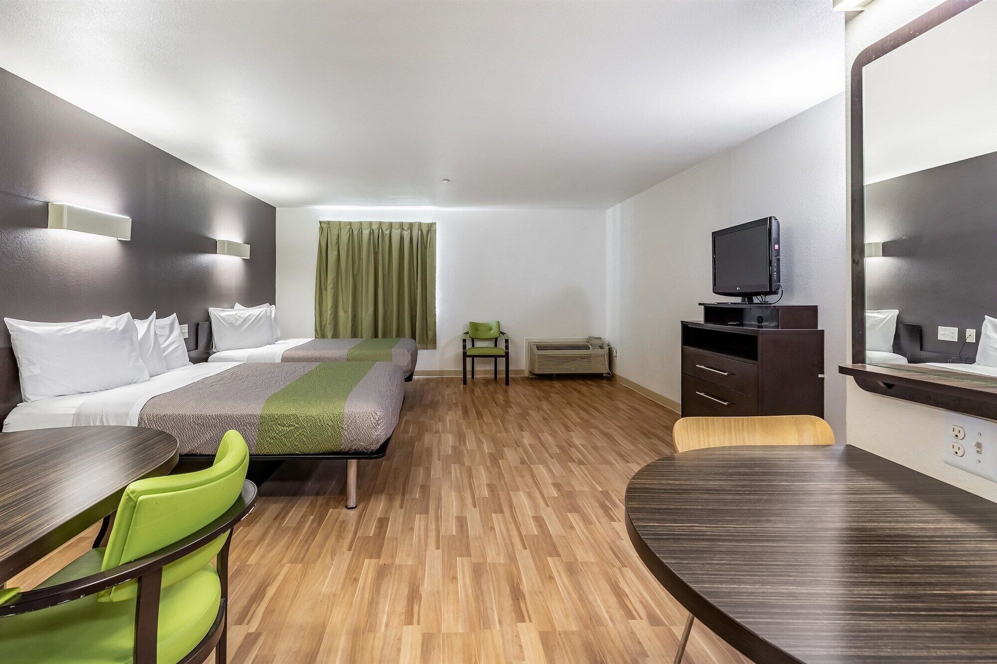 Wi-fi (inkludert) og sengetøy