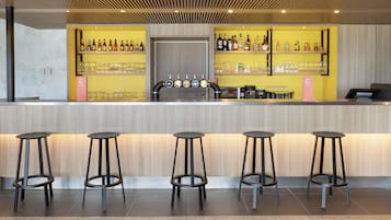 Bar (en la propiedad)