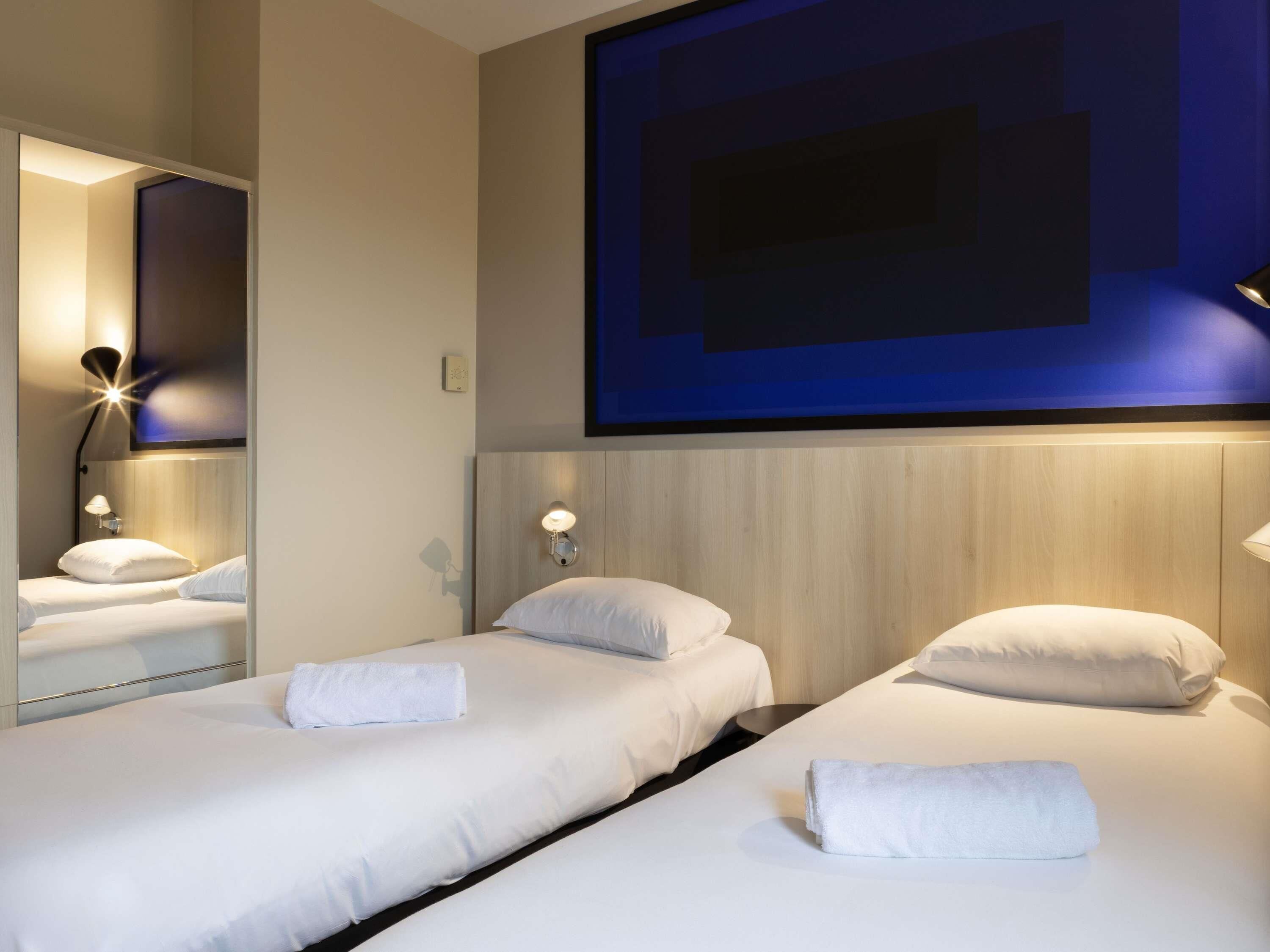 standard room, 2 single beds | desk, laptop workspace, blackout curtains, soundproofing