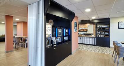 B&B HOTEL Paris Nord Gonesse Parc des Expos