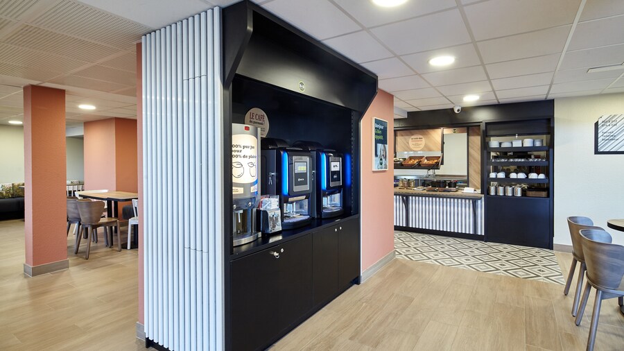 B&B HOTEL Paris Nord Gonesse Parc des Expos