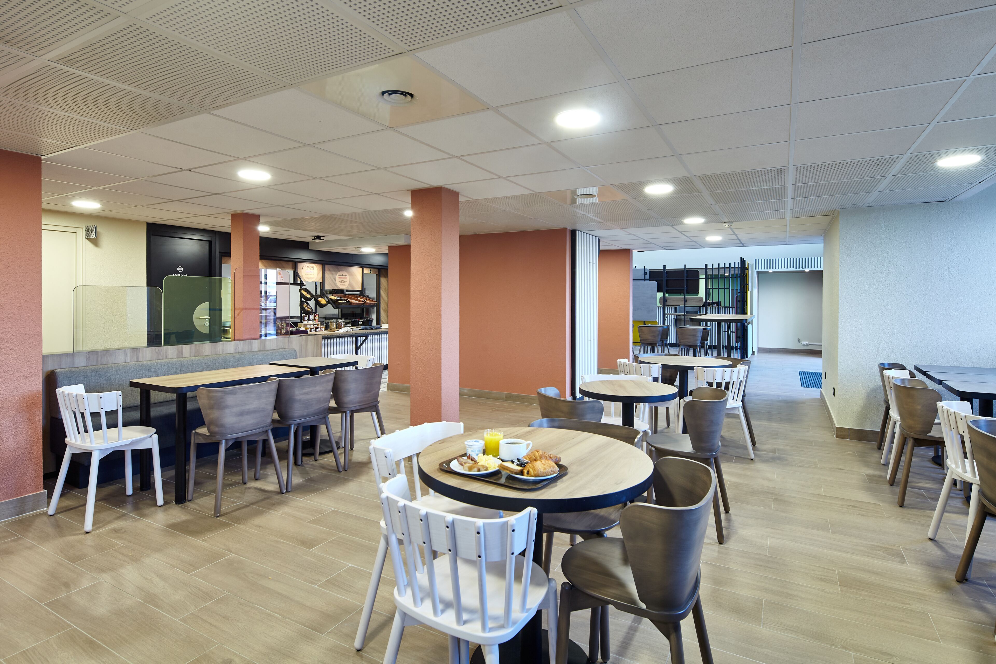 Foto - B&B HOTEL Paris Nord Gonesse Parc des Expos