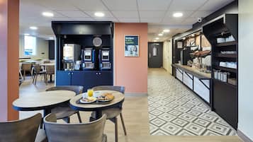 Daily buffet breakfast for a fee