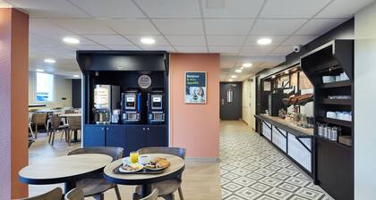 B&B HOTEL Paris Nord Gonesse Parc des Expos