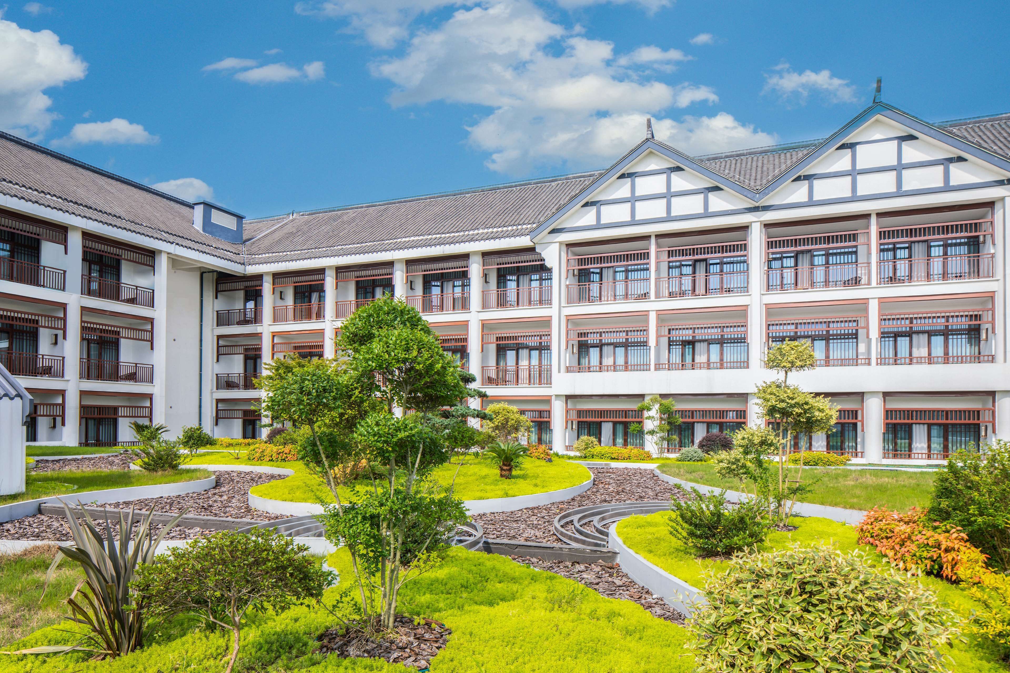 华丽双床房 | 露台