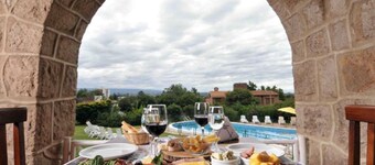 Pinares del Cerro Resort & Suites