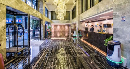 La Perle International Hotel - Free shuttle between hotel and Exhibition Center during Canton Fair & Exhibitor registration Counter
