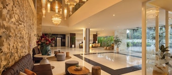 Crystalkuta Hotel - Bali