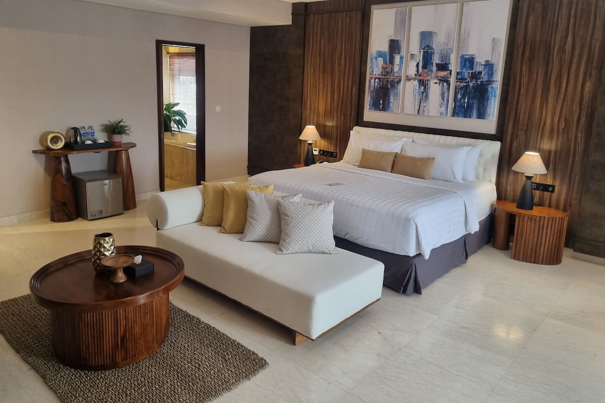 Executive-Suite | 1 Schlafzimmer, Minibar (mit einigen kostenlosen Artikeln), Zimmersafe