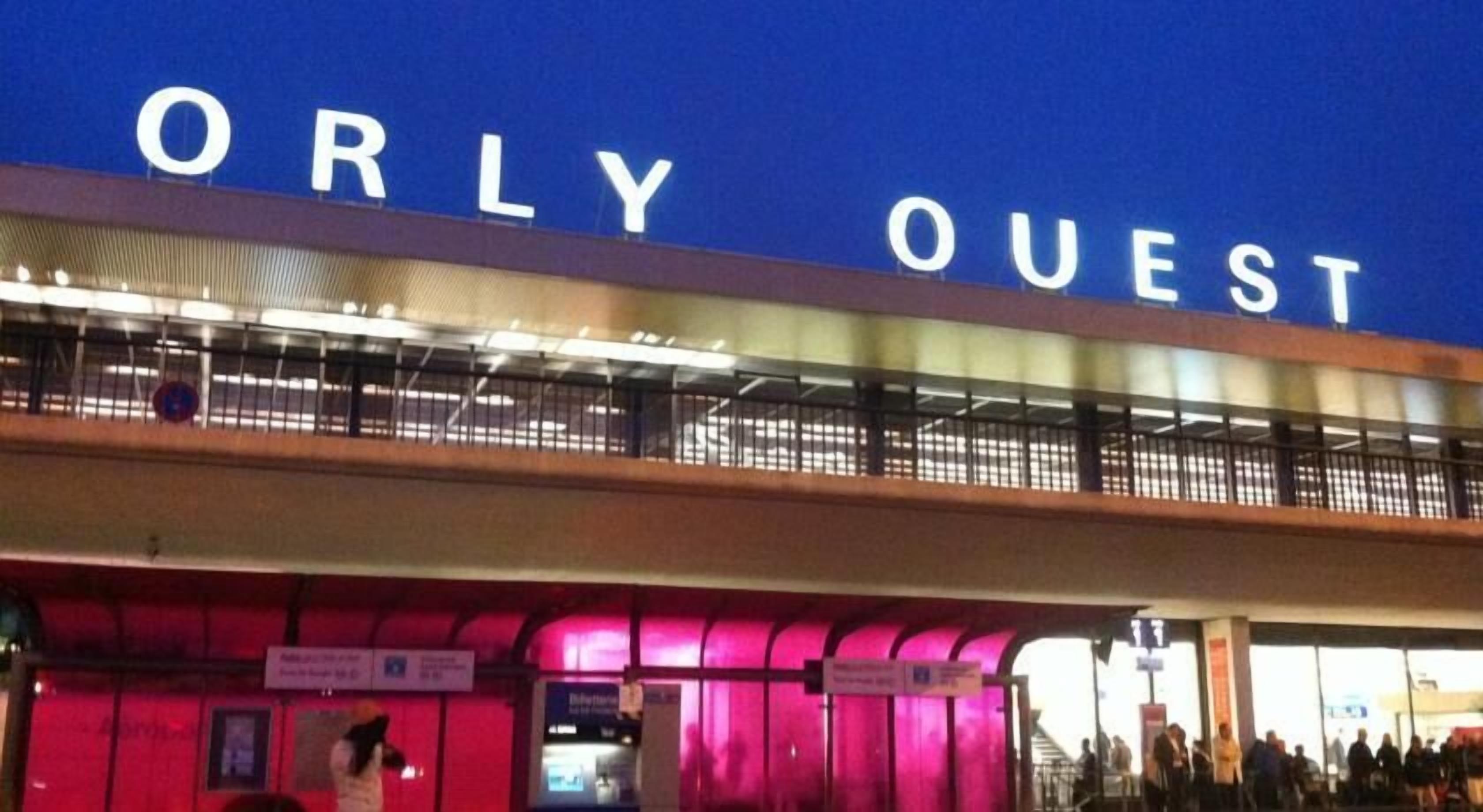 Photo - HOTEL PARIS PACIFIC VILLEJUIF- INSTITUT GUSTAVE ROUSSY ORLY RUNGIS BUS 131 Direct PARIS