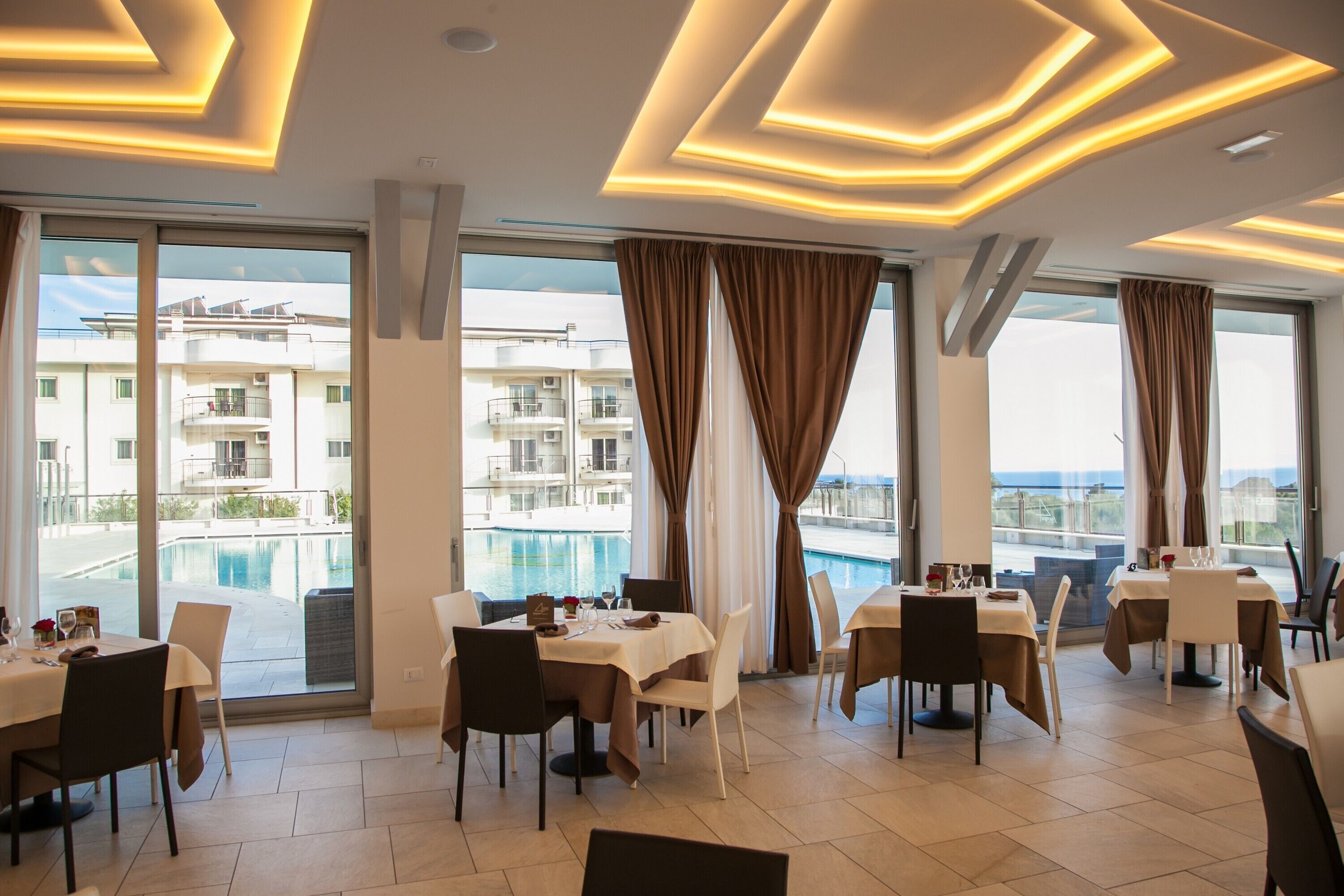 lunch, dinner served; italian cuisine, pool views