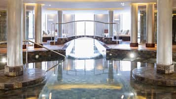 Couples treatment room(s), sauna, body treatments, aromatherapy, facials