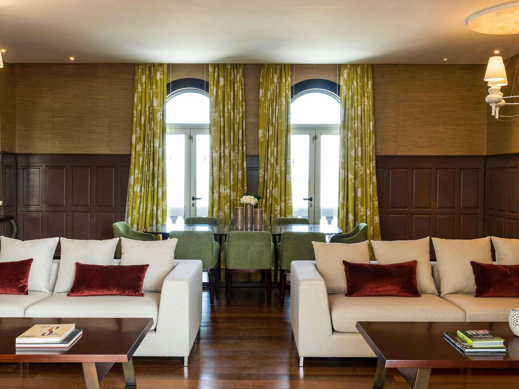Suite, 1 King Bed, River View (Imperial) | Minibar, in-room safe, desk, laptop workspace