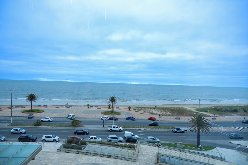 Hotel Sofitel Montevideo Casino Carrasco and Spa photo 7