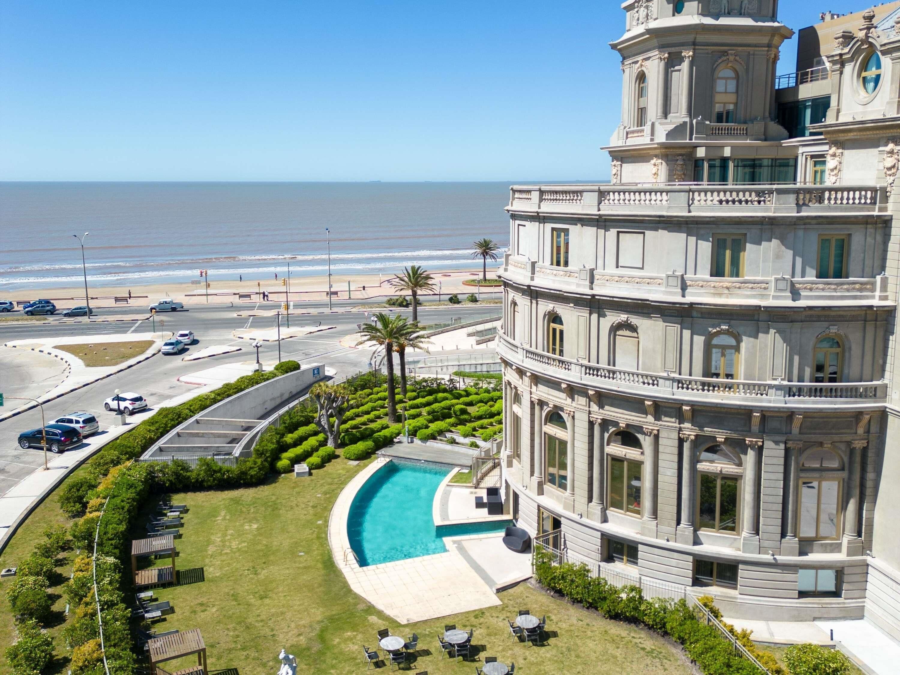 Indoor pool, seasonal outdoor pool, pool umbrellas, sun loungers