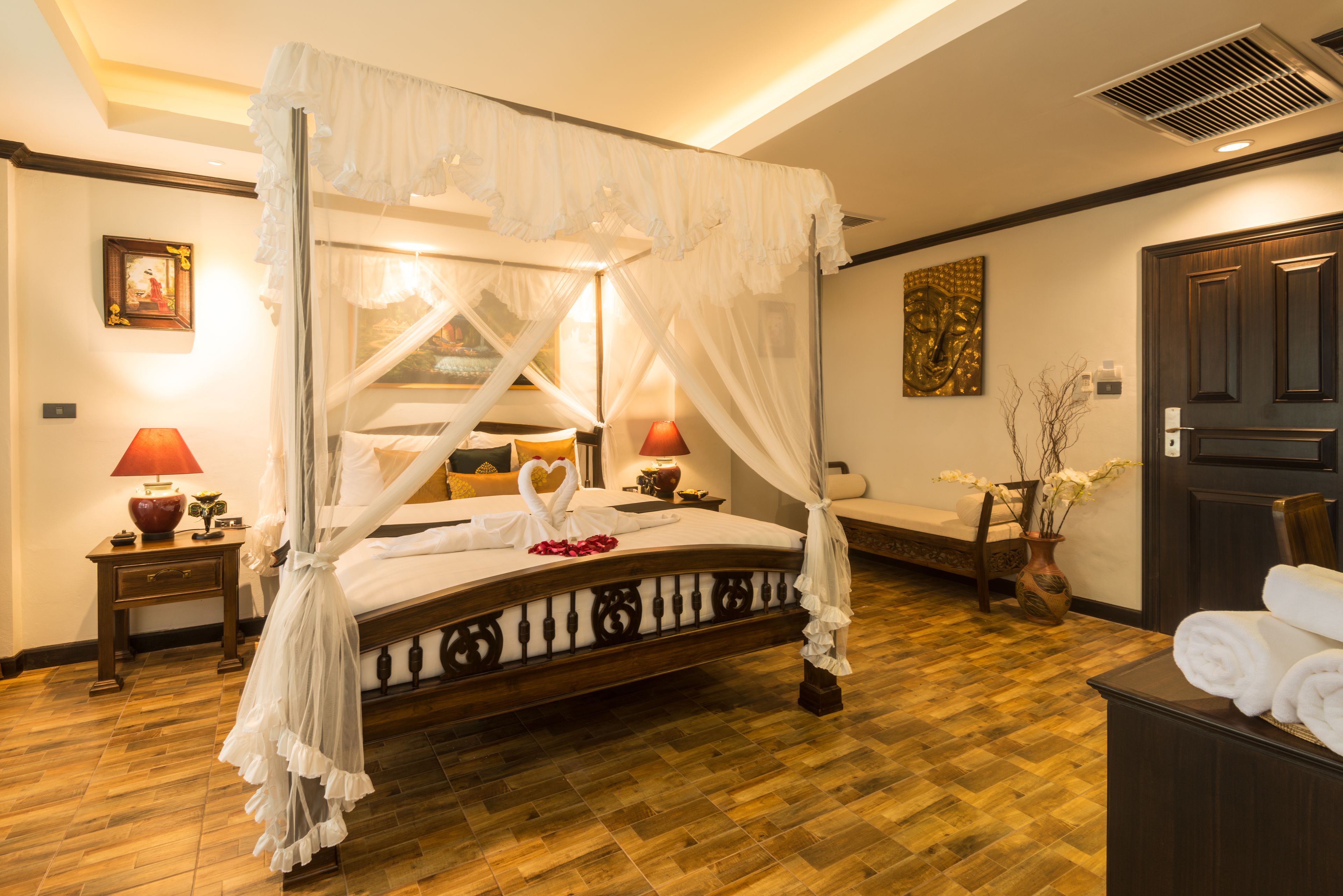 Photo - Tanawan Phuket Hotel