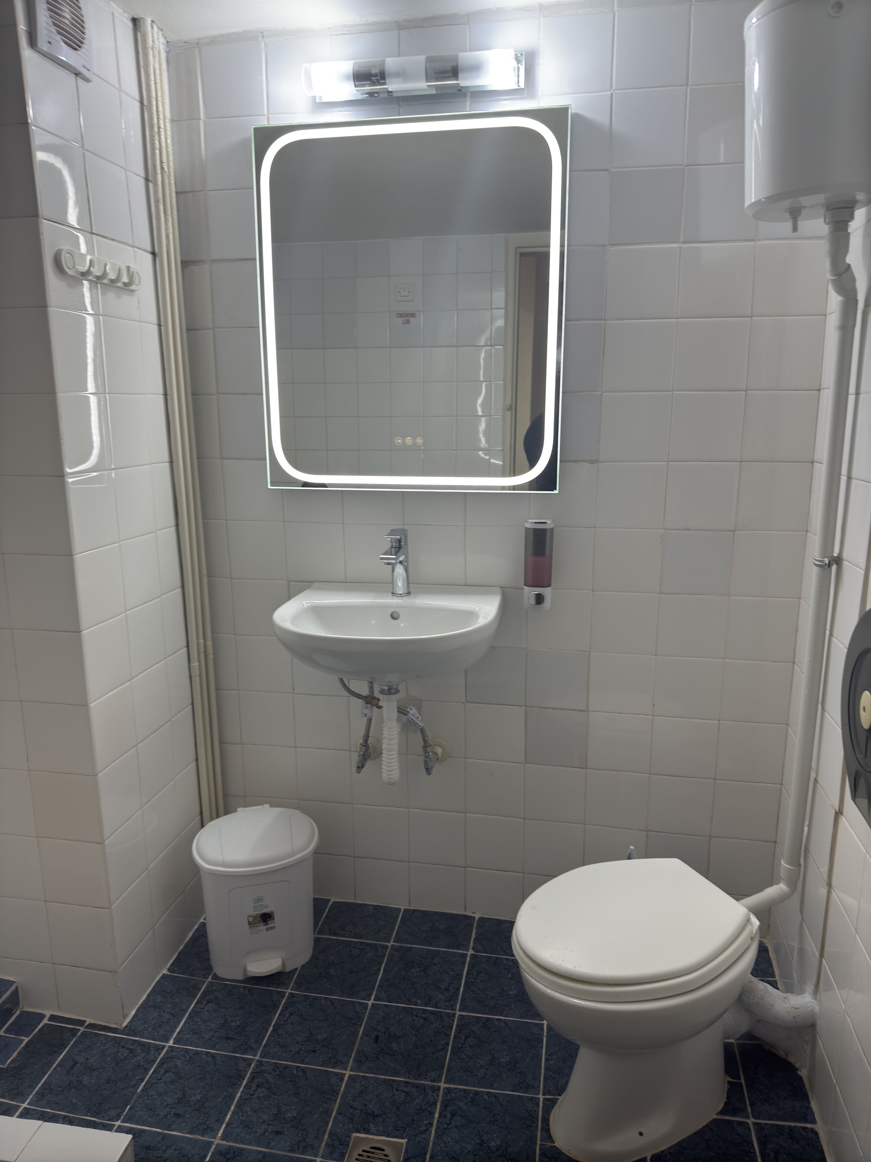 Photo - Athens International Youth Hostel