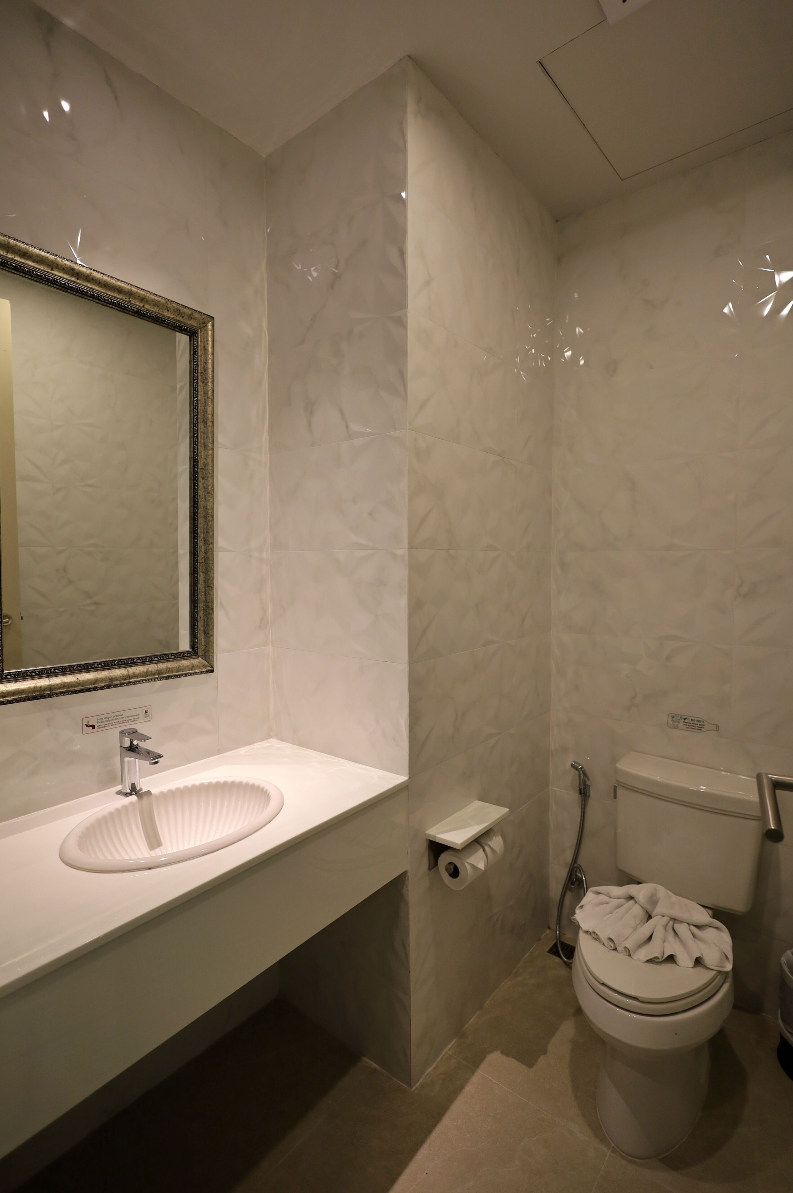 bay grand suite | minibar, in-room safe, desk, blackout curtains