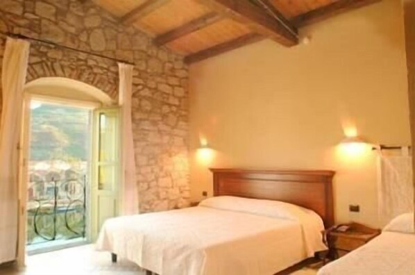 Superior Triple Room, River View